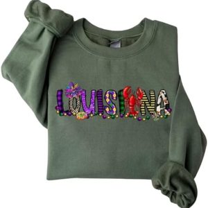 Unves Mardi Gras Sweatshirt, Louisiana Mardi Gras Sweater, Scary Louisiana Crocodile Sweatshirt, Mardi Gras Gift, Louisiana Crewneck Sweatshirt Multicolor